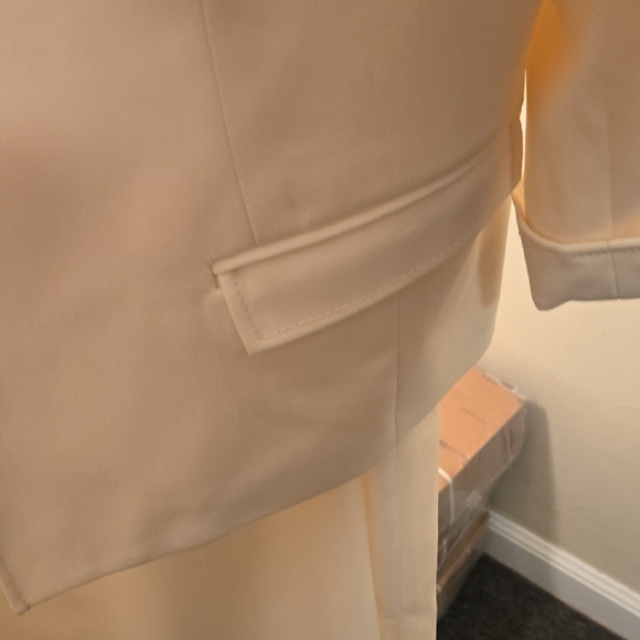 Halston Heritage Cream Midi Dress with Blazer - Picture 3 of 8